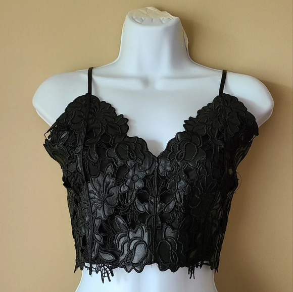 Nwt "Say what" junior Bralette Sz.L black - Picture 1 of 15